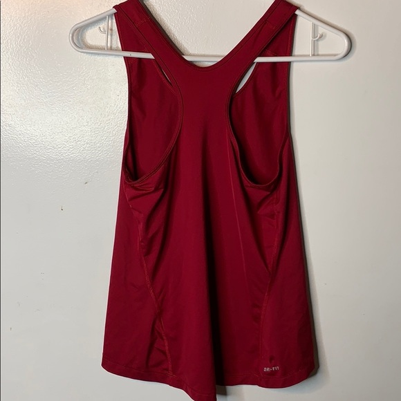 Nike sports tank - Picture 5 of 5